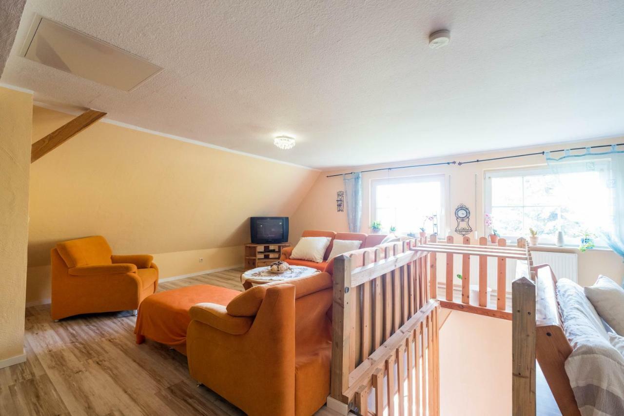 Ferienhaus Hospodarz Schimm ภายนอก รูปภาพ